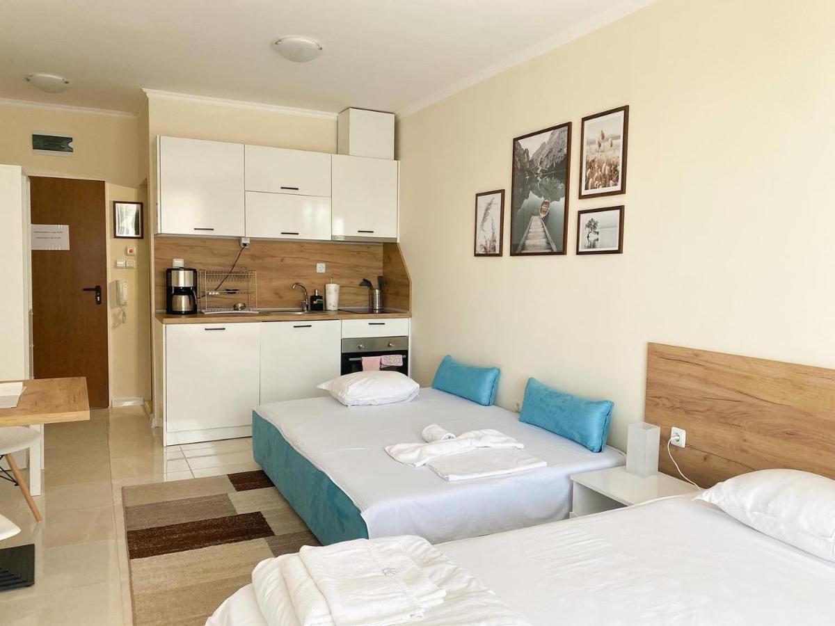 Aparthotel Mm Complex Primorsko Esterno foto