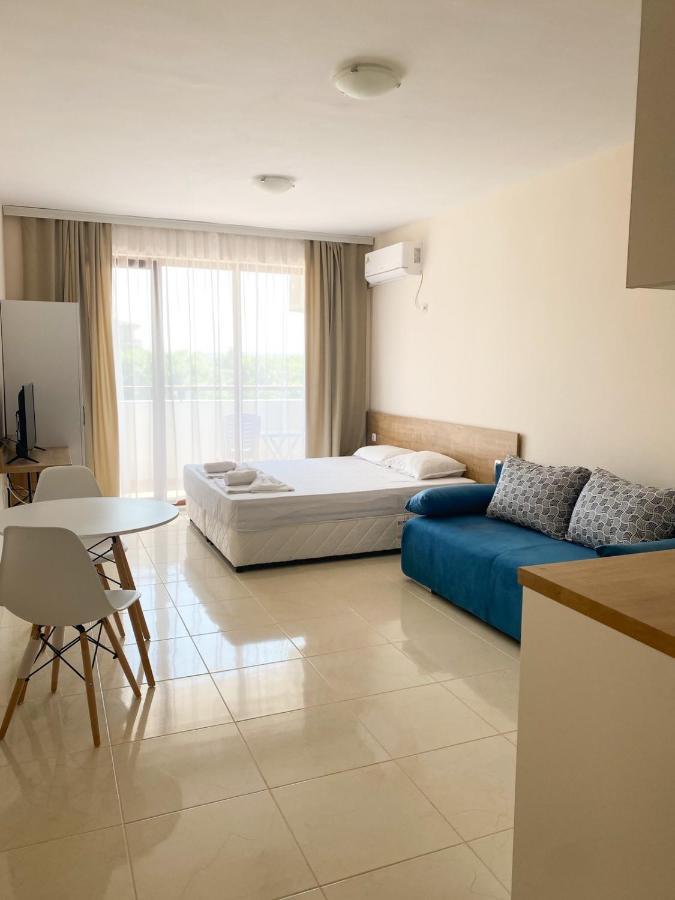 Aparthotel Mm Complex Primorsko Esterno foto