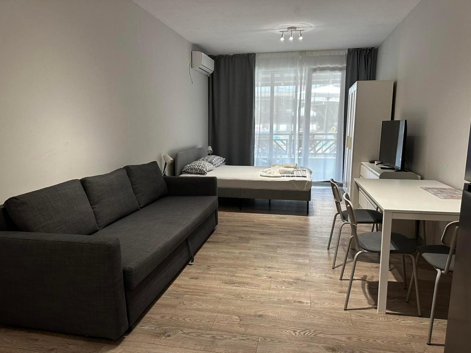 Aparthotel Mm Complex Primorsko Esterno foto