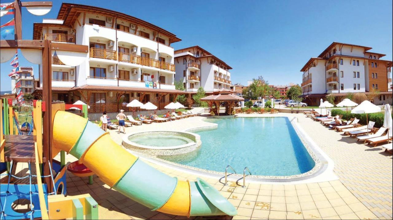 Aparthotel Mm Complex Primorsko Esterno foto